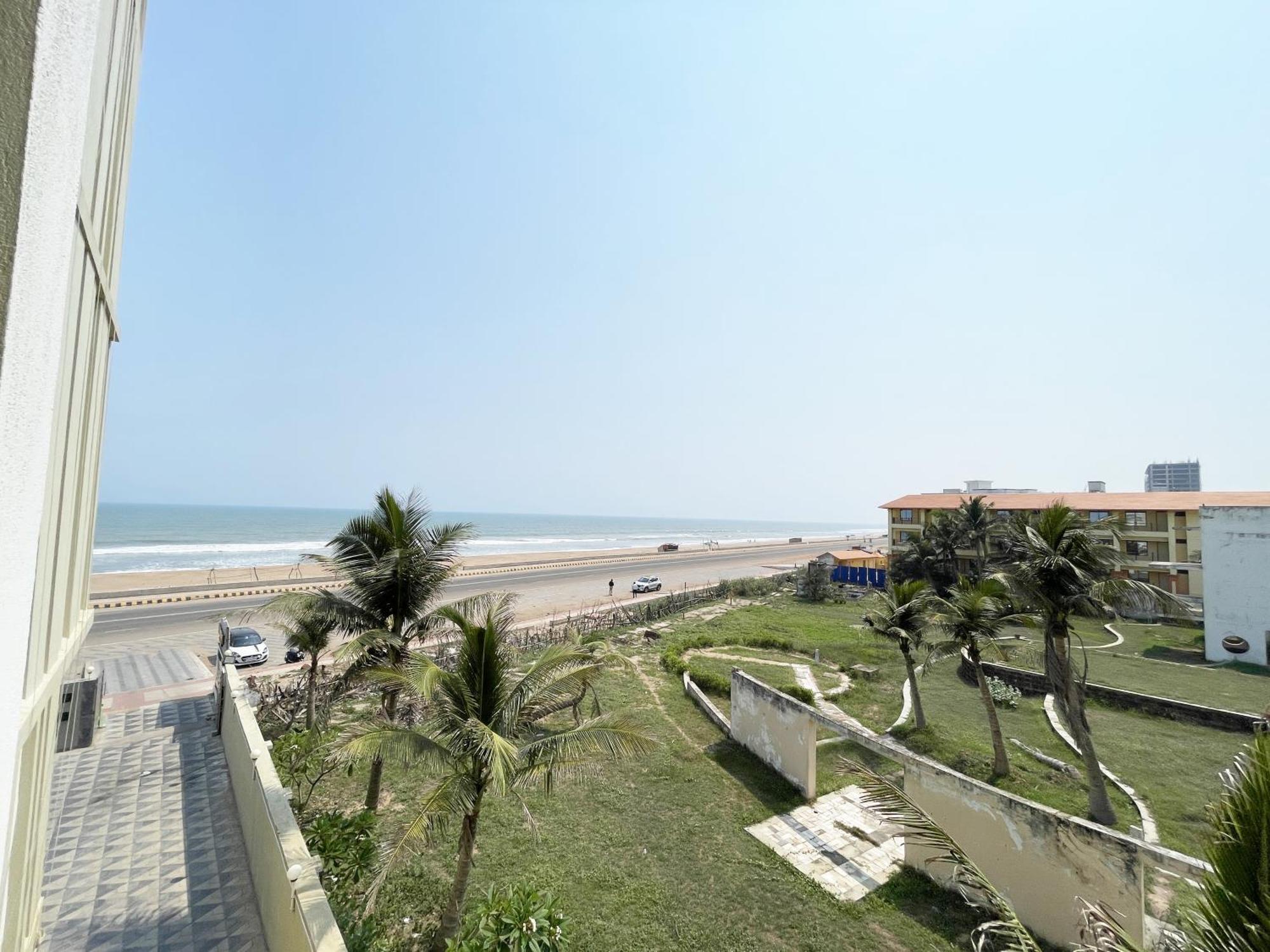 Hotel Tbs In Puri Buitenkant foto