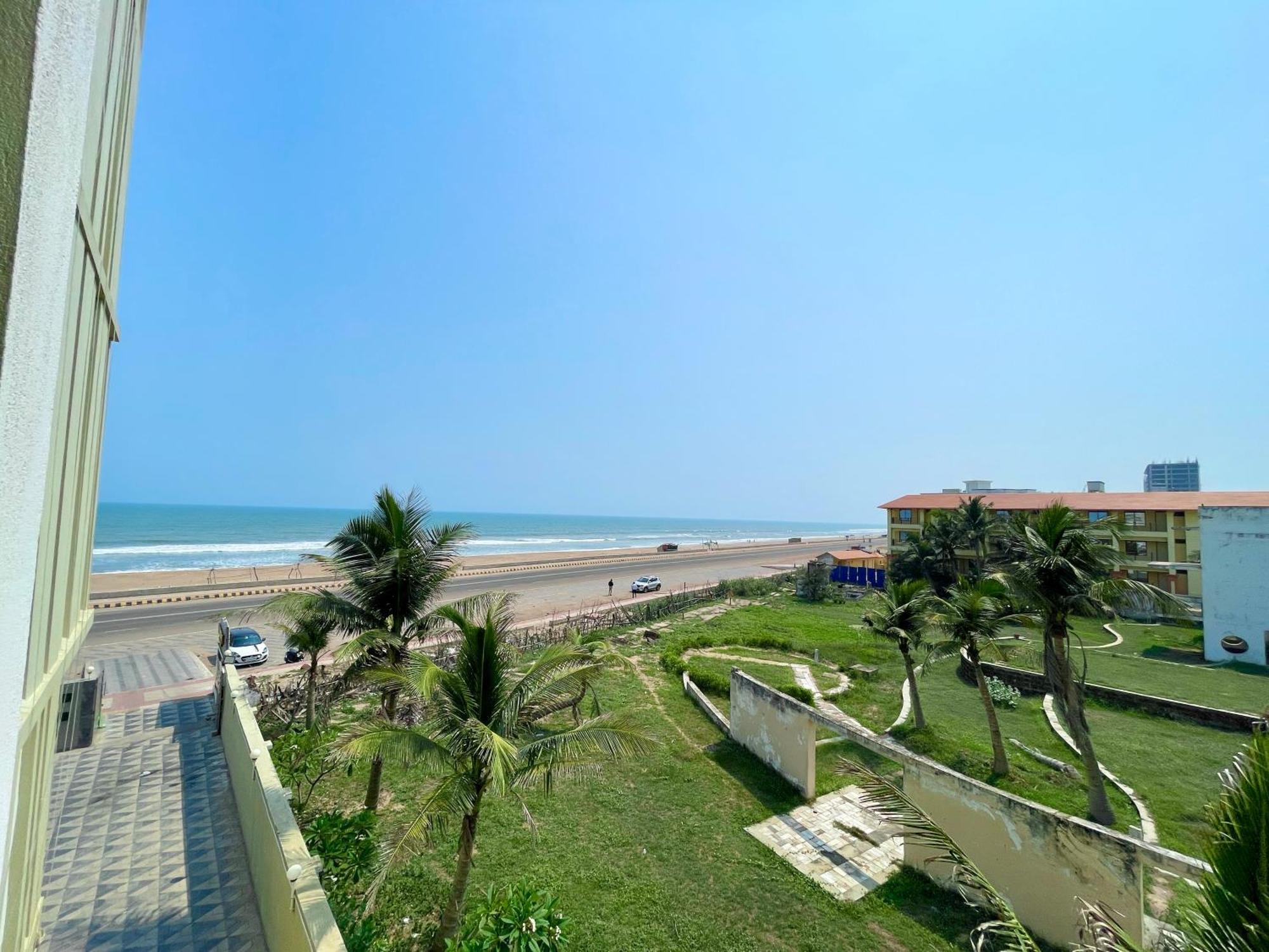Hotel Tbs In Puri Buitenkant foto