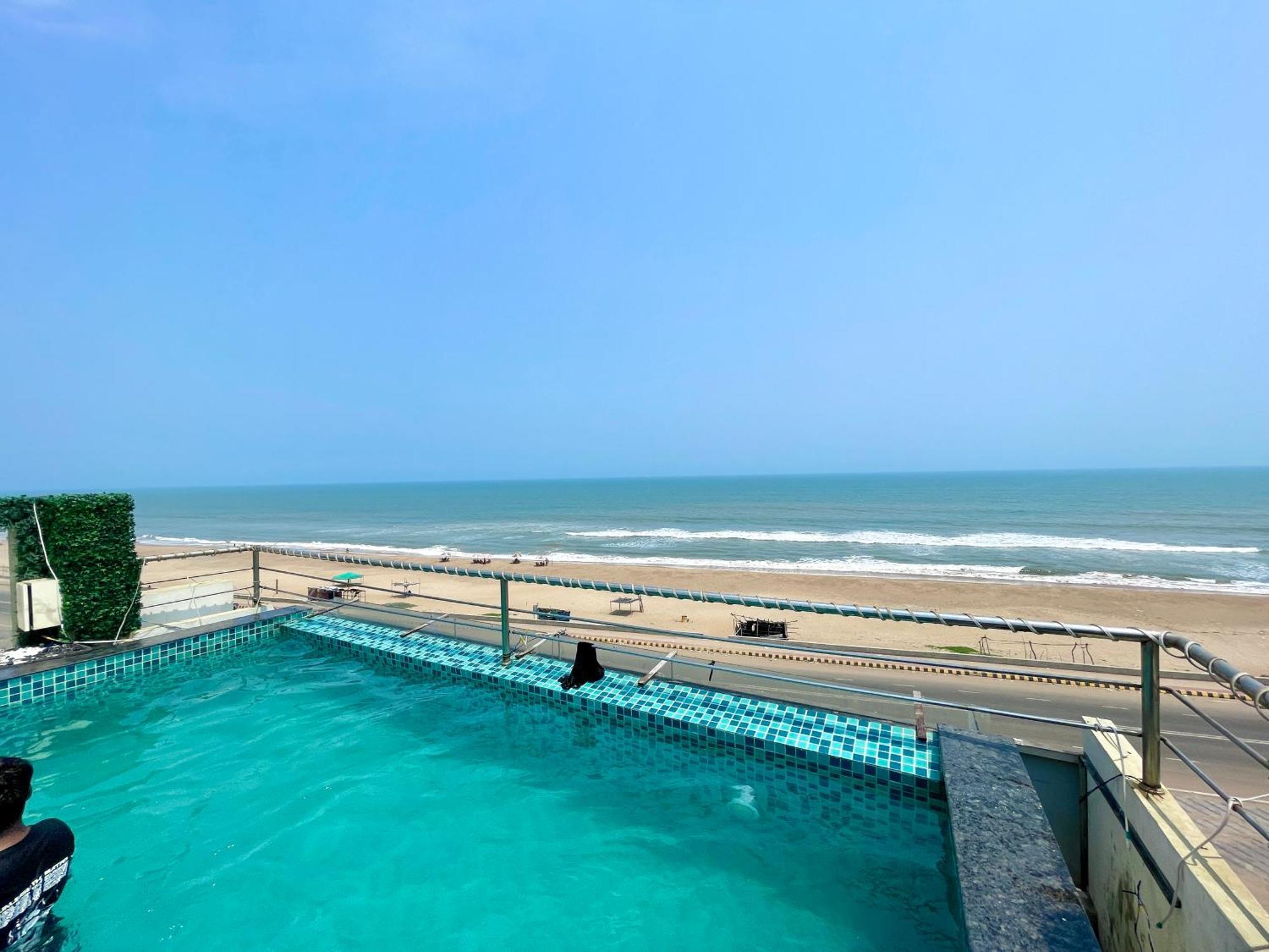 Hotel Tbs In Puri Buitenkant foto