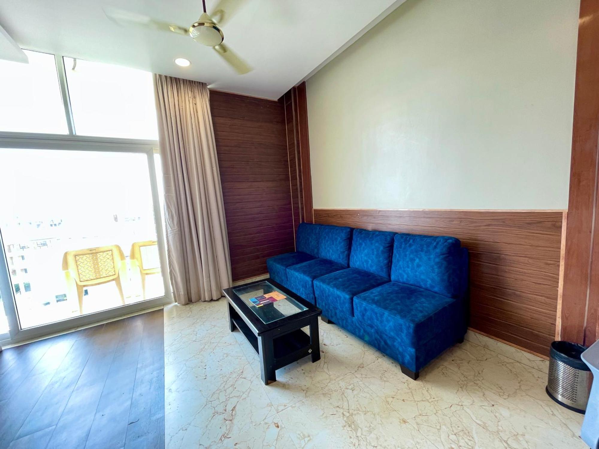 Hotel Tbs In Puri Buitenkant foto